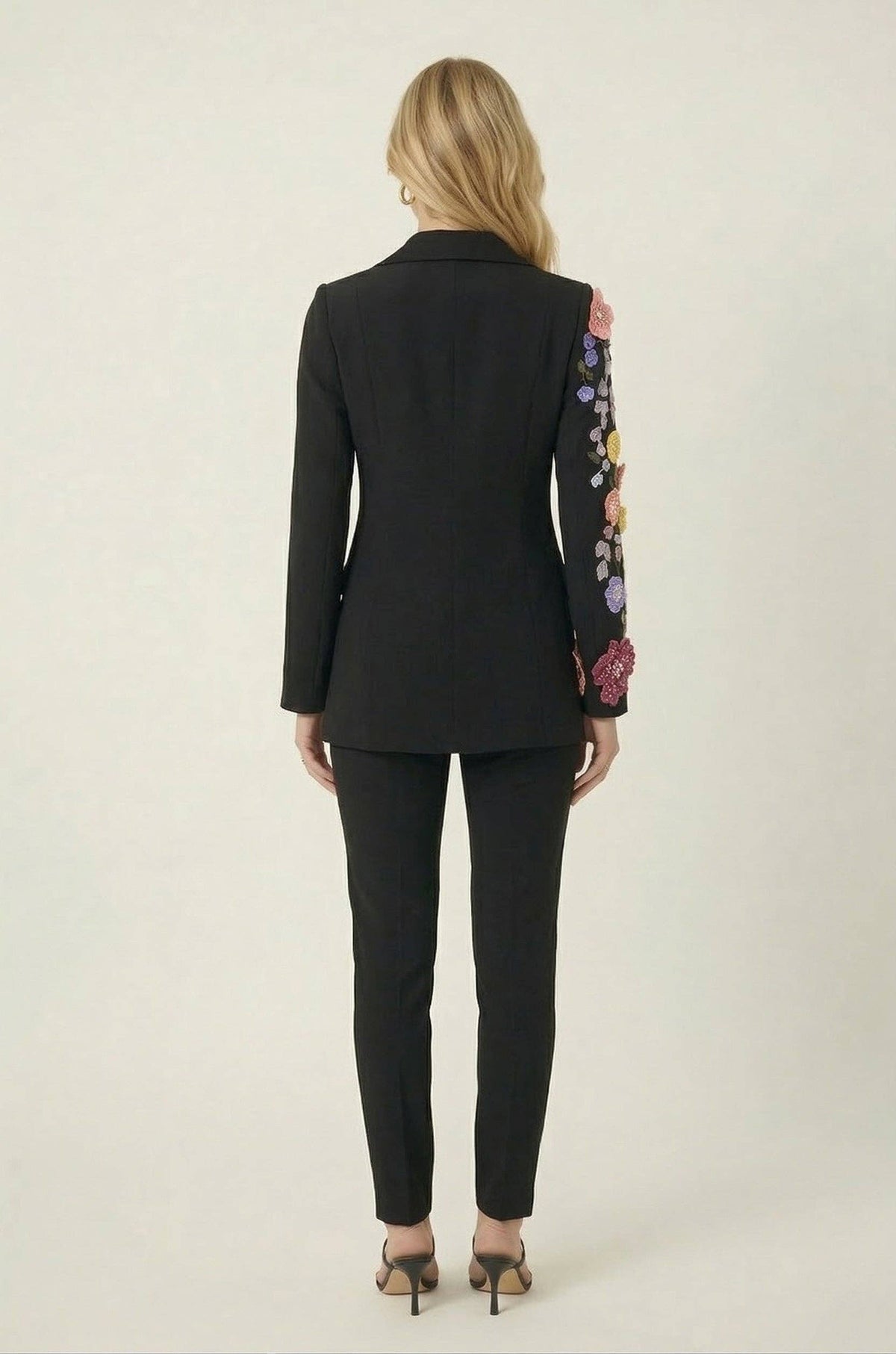 Tailored Floral Blazer