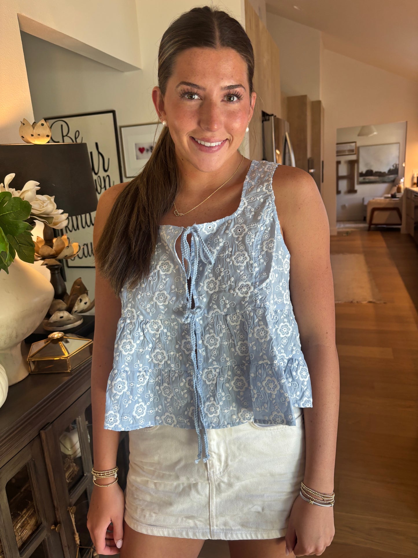 Gentry Top
