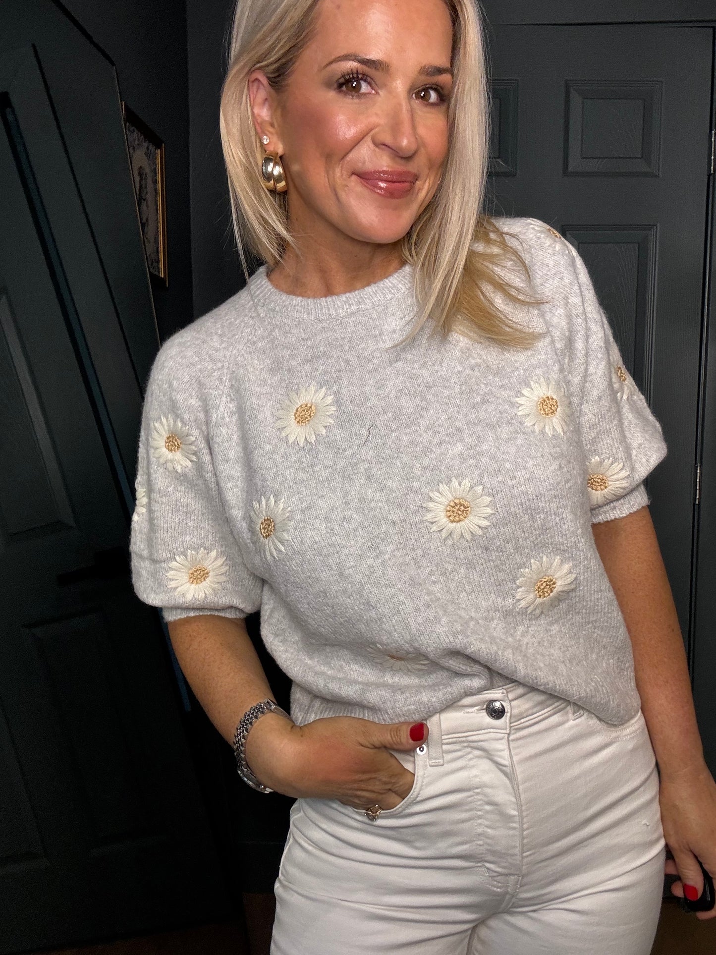 Dainty Daisy Sweater- FINAL SALE