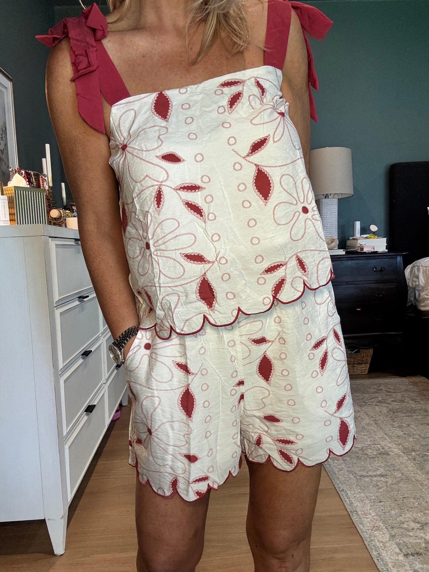 Savannah Scallop Top- FINAL SALE