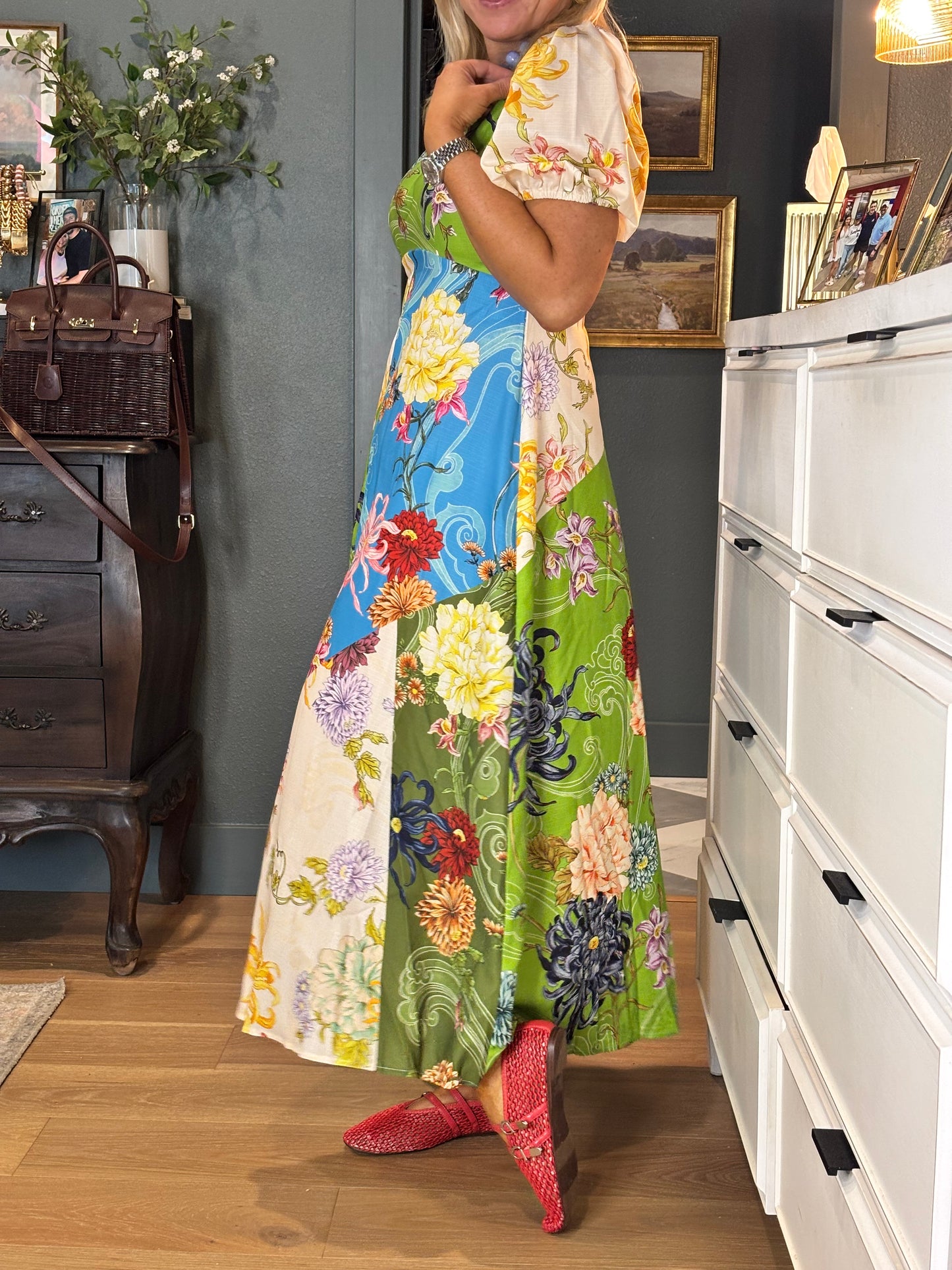 PRE-ORDER Puff Sleeve Midi Dress