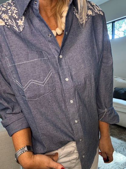 Marta Button Up