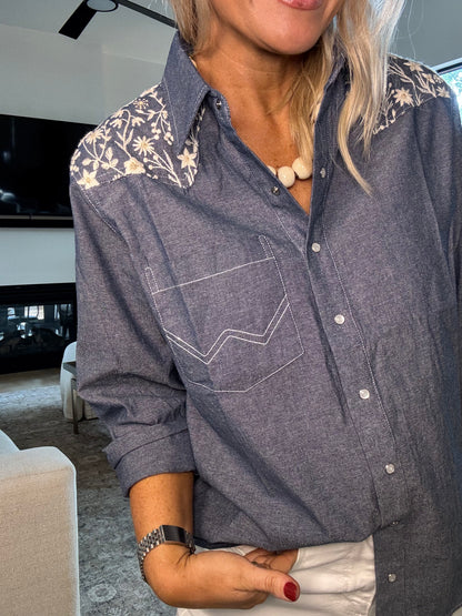 Marta Button Up